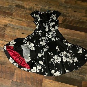 GREAT White House | Black Market WHBM Floral Party Dress Layered Lined Size 4